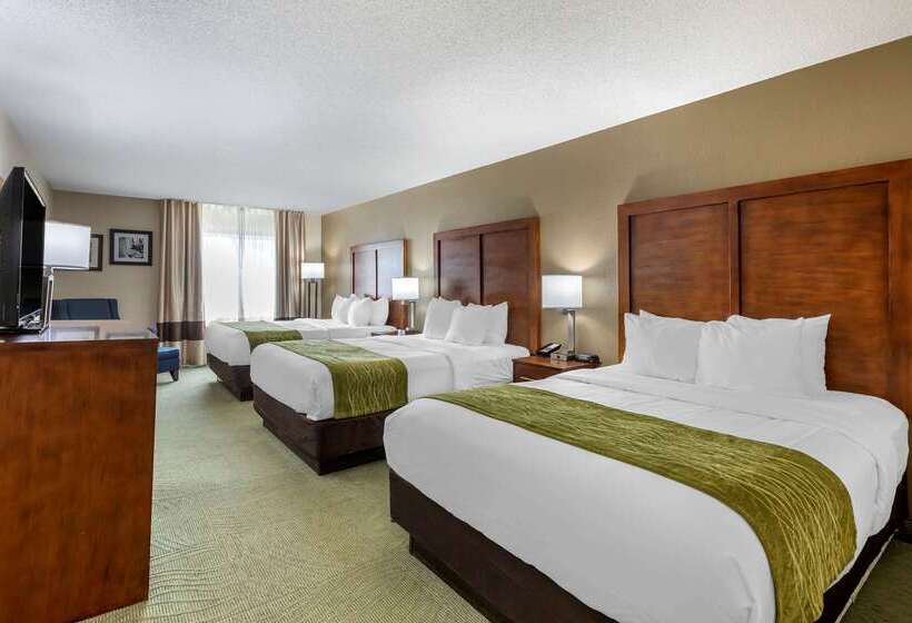 فندق Comfort Inn Muscatine Near Hwy 61