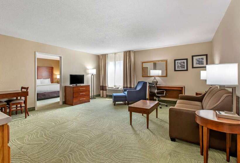 فندق Comfort Inn Muscatine Near Hwy 61