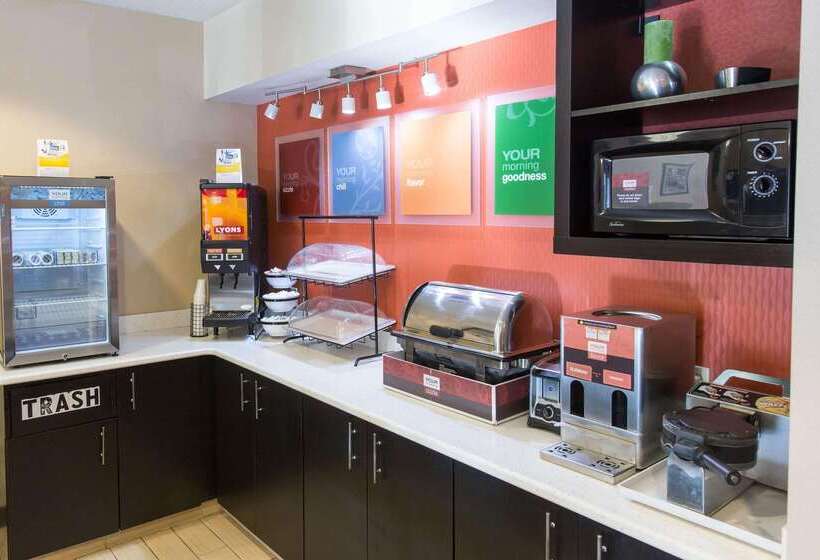 בית מלון כפרי Comfort Inn