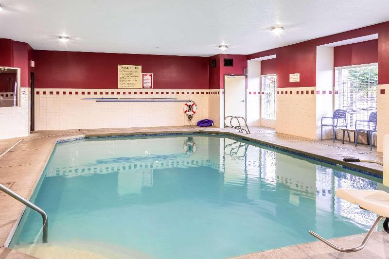 בית מלון כפרי Comfort Inn Portland Near I84 And I205