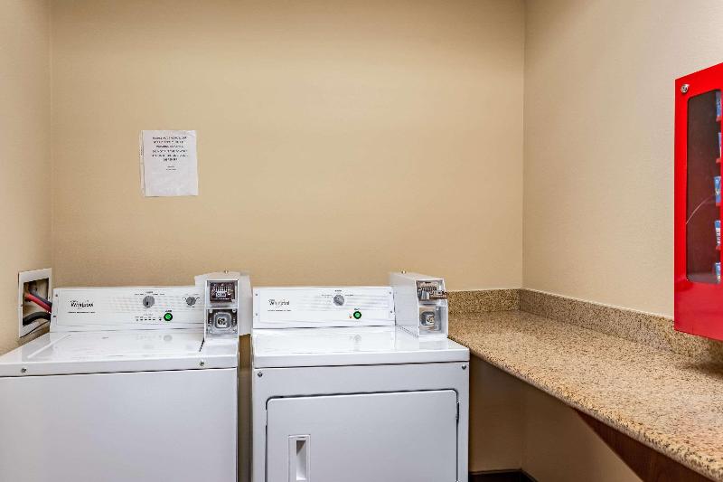 בית מלון כפרי Comfort Inn Portland Near I84 And I205