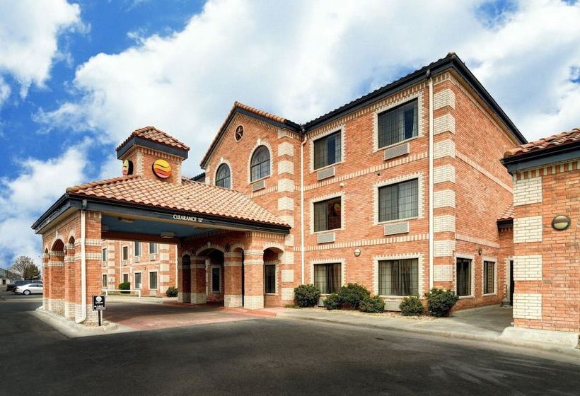 호텔 Comfort Inn & Suites