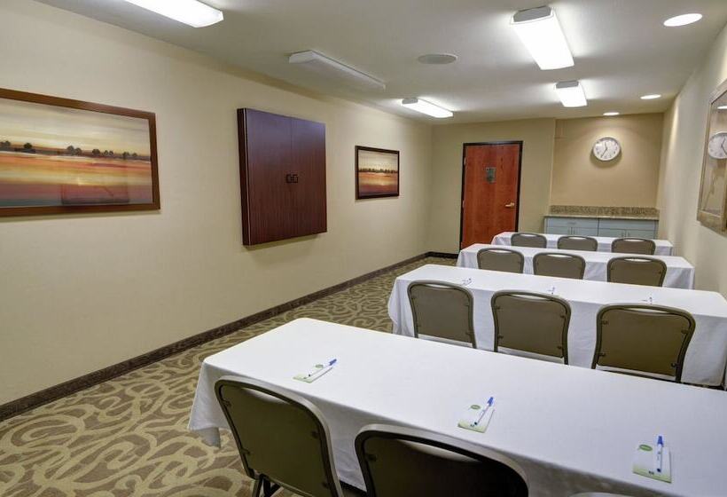 호텔 Comfort Inn & Suites