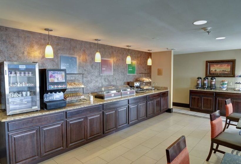 호텔 Comfort Inn & Suites