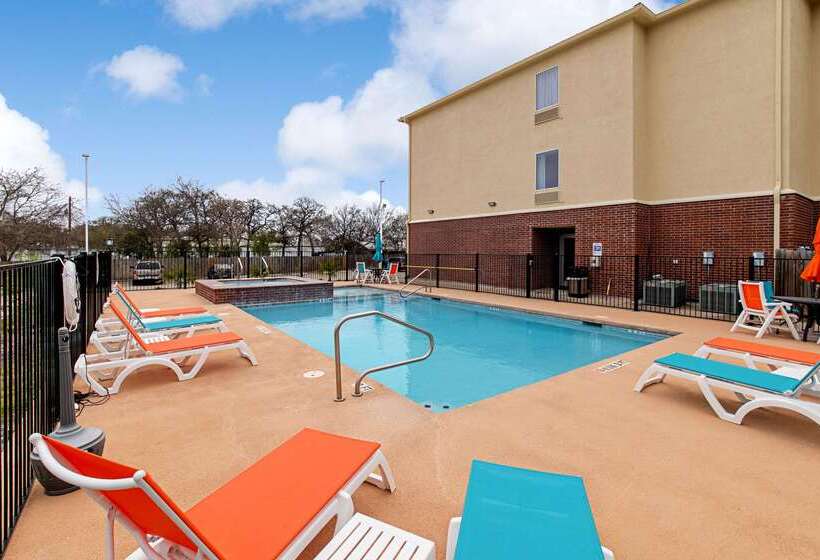 ホテル Comfort Inn & Suites And Suites Fredericksburg