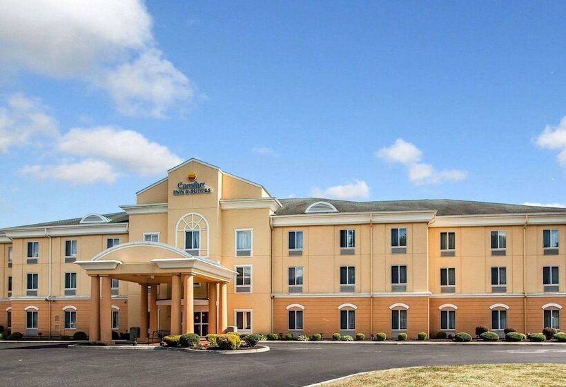فندق Comfort Inn & Suites Carneys Point