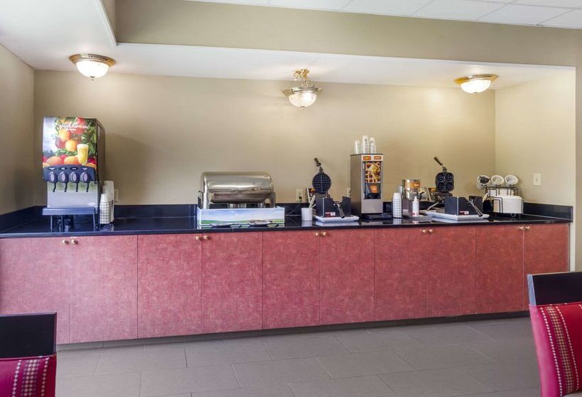 Отель Comfort Inn & Suites Christiansburg I 81