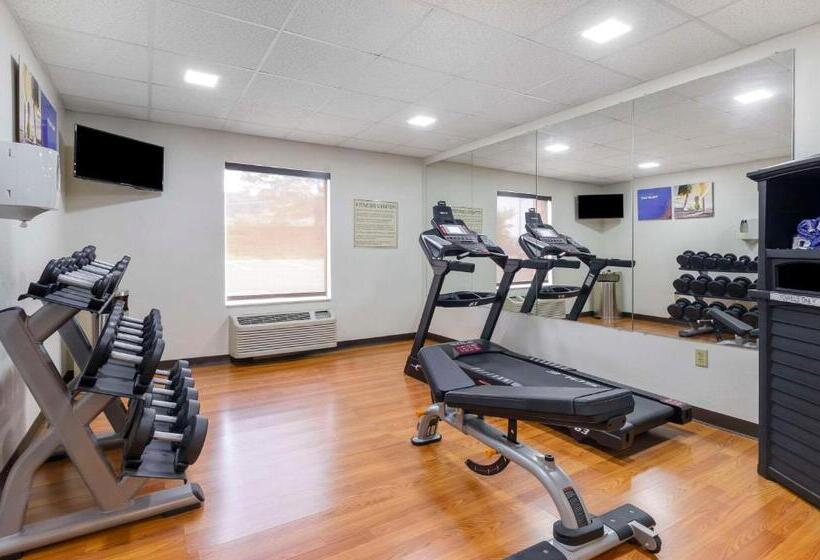 فندق Comfort Inn & Suites Christiansburg I 81