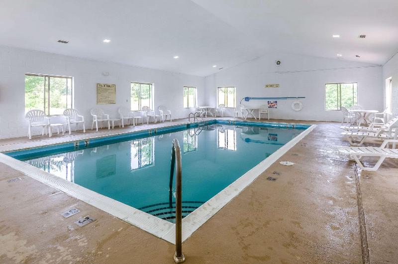 فندق Comfort Inn & Suites Christiansburg I 81