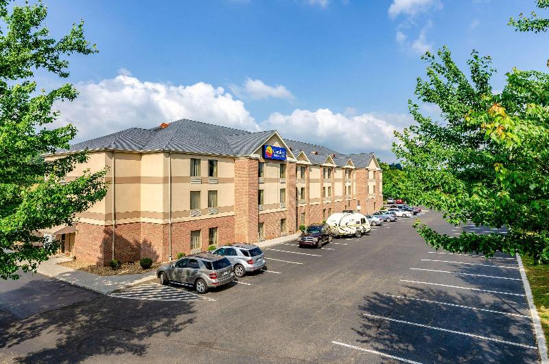 فندق Comfort Inn & Suites Christiansburg I 81