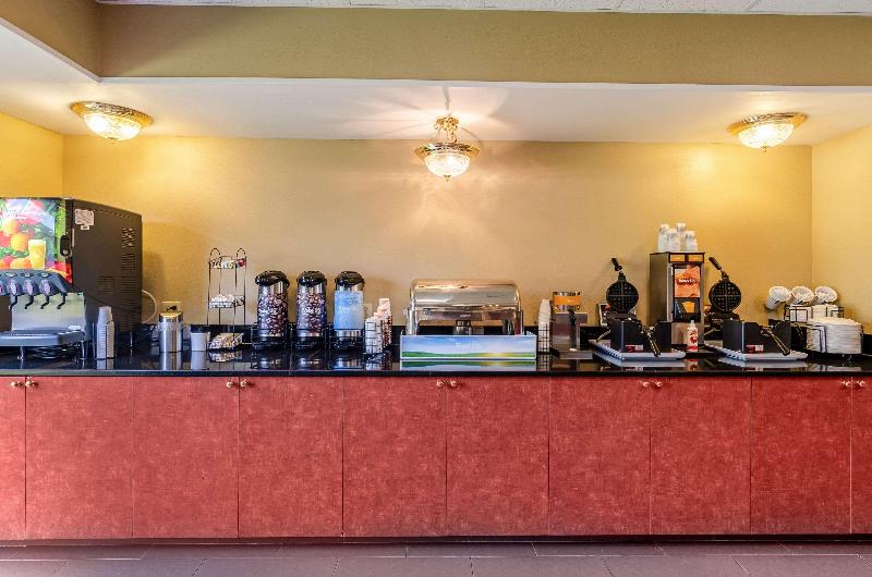 فندق Comfort Inn & Suites Christiansburg I 81