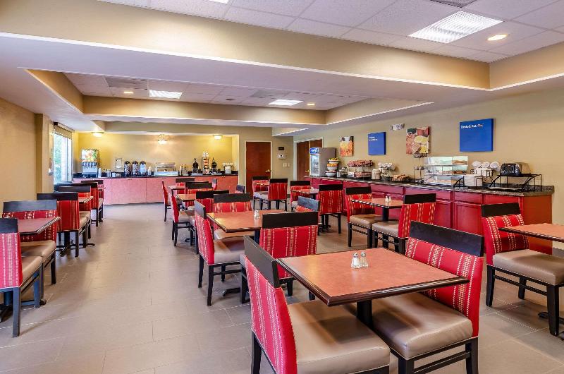 فندق Comfort Inn & Suites Christiansburg I 81