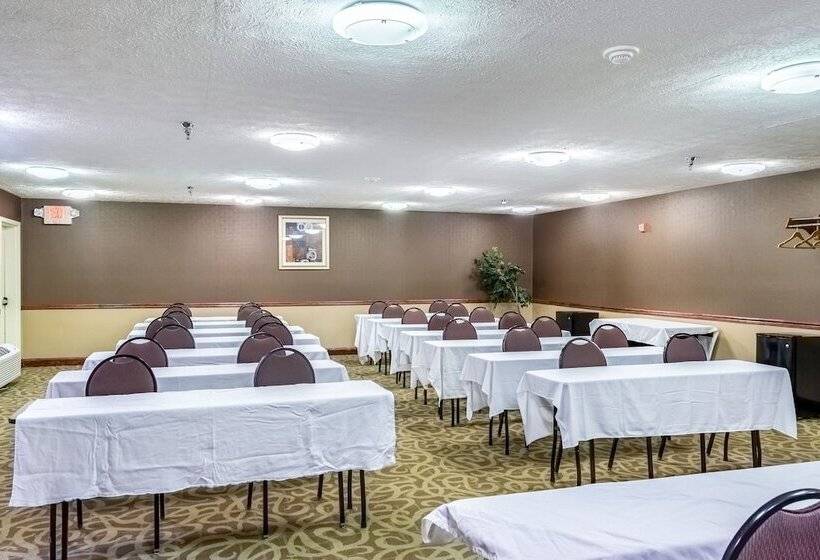 酒店 Comfort Inn & Suites Cincinnati Eastgate