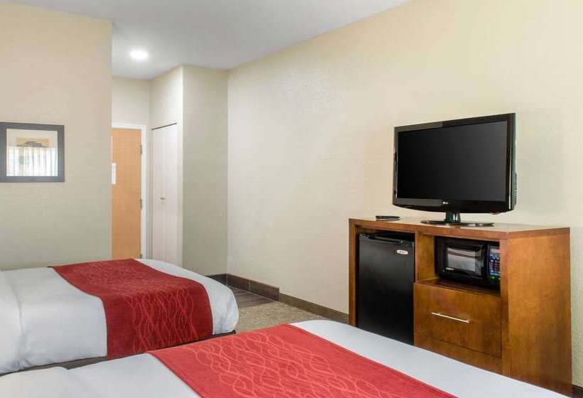 בית מלון כפרי Comfort Inn & Suites Covington   Mandeville
