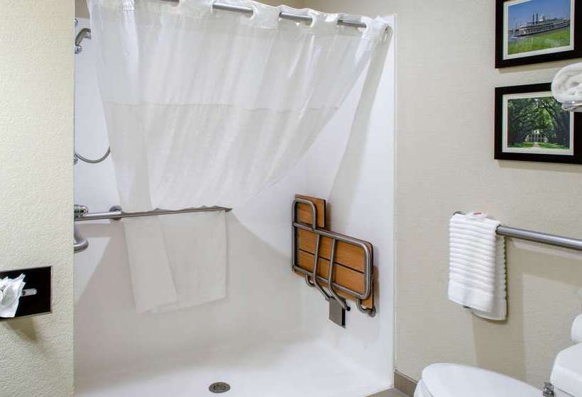 فندق Comfort Inn & Suites Covington   Mandeville