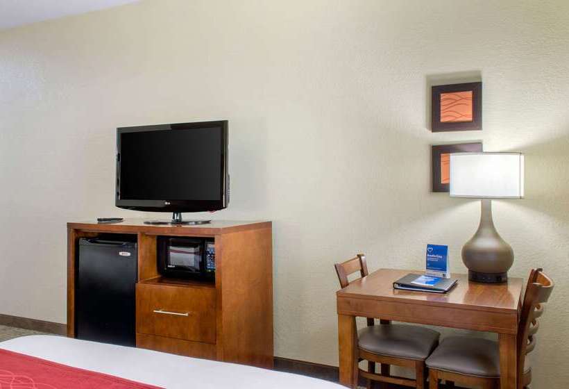 فندق Comfort Inn & Suites Covington   Mandeville