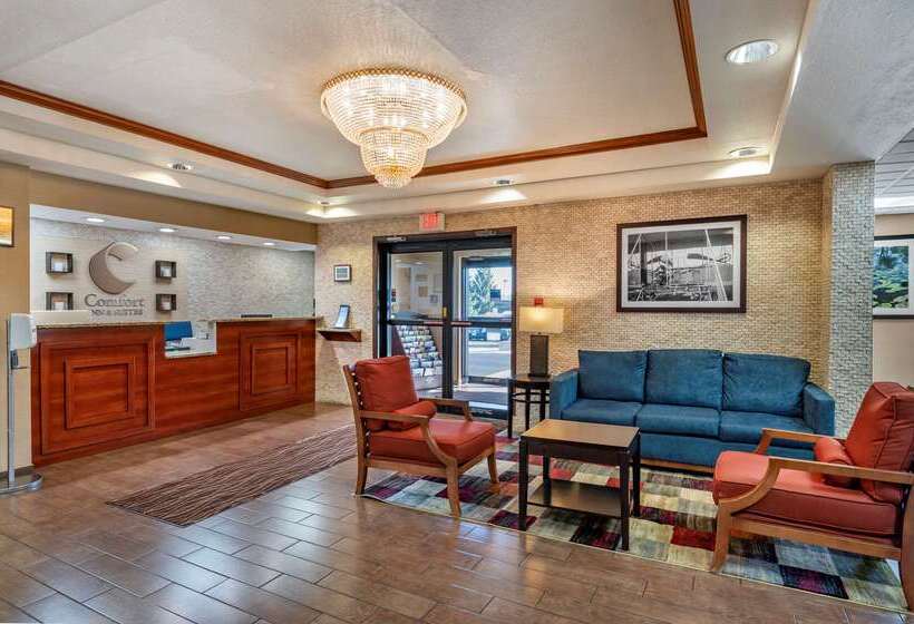 ホテル Comfort Inn & Suites