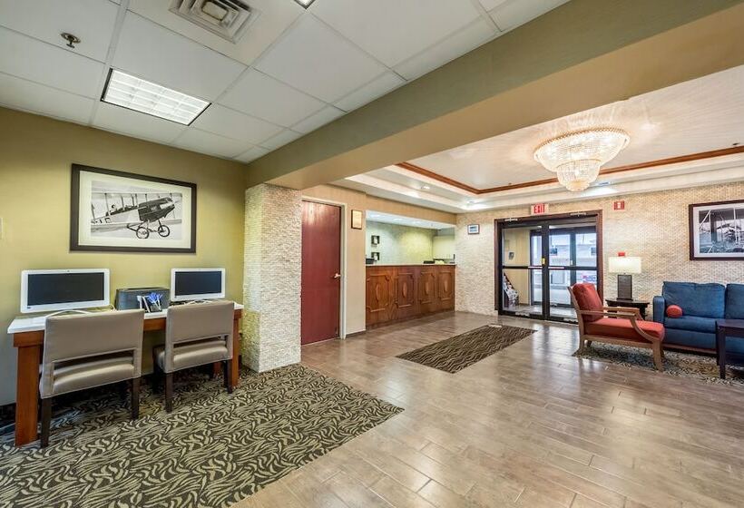 ホテル Comfort Inn & Suites