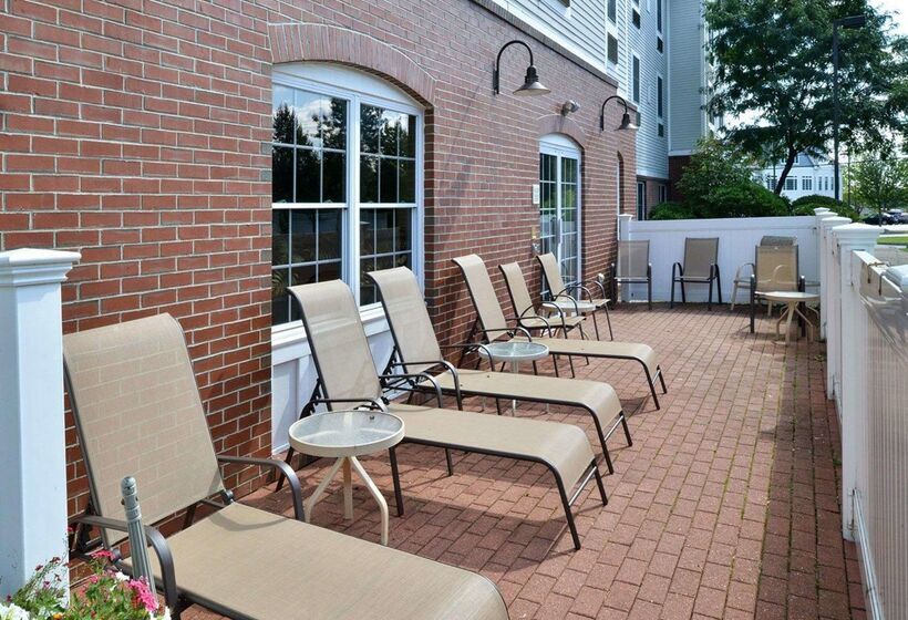 فندق Comfort Inn & Suites Dover Portsmouth