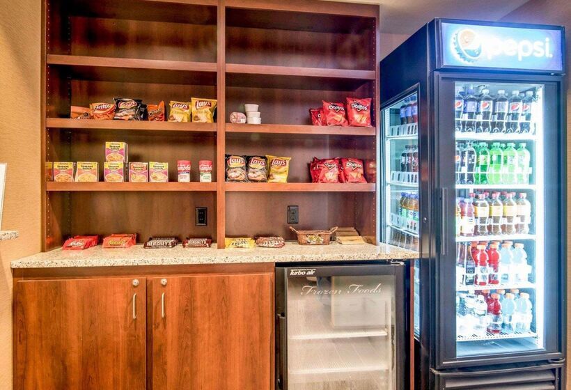 فندق Comfort Inn & Suites Dover Portsmouth