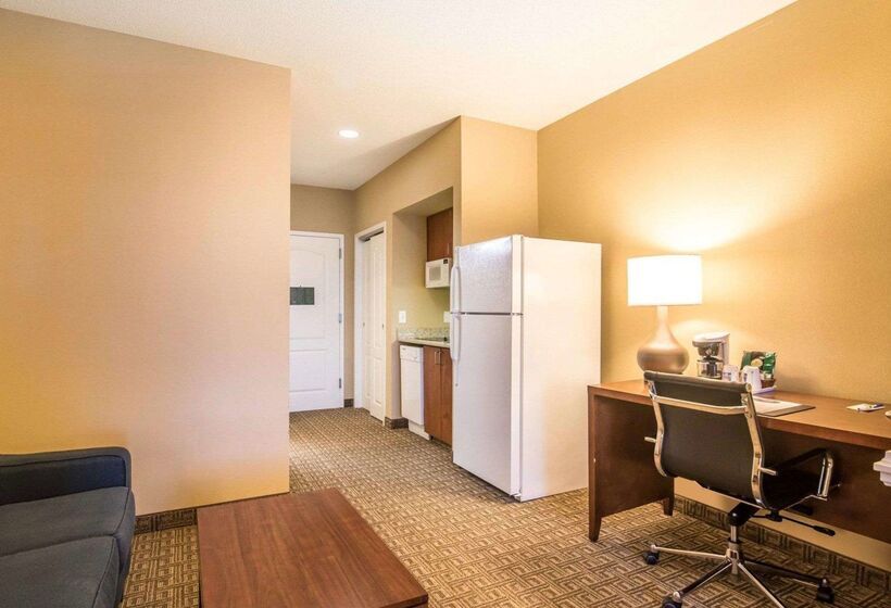 فندق Comfort Inn & Suites Dover Portsmouth