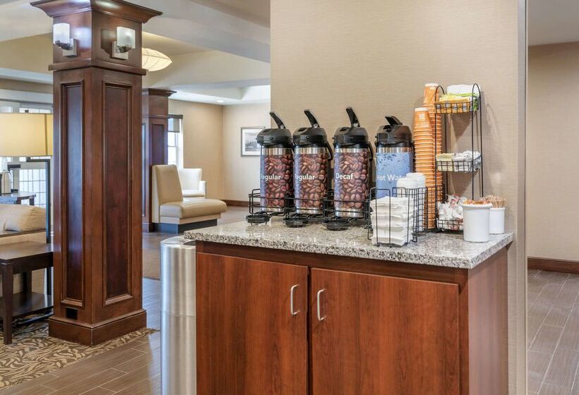 فندق Comfort Inn & Suites Dover Portsmouth