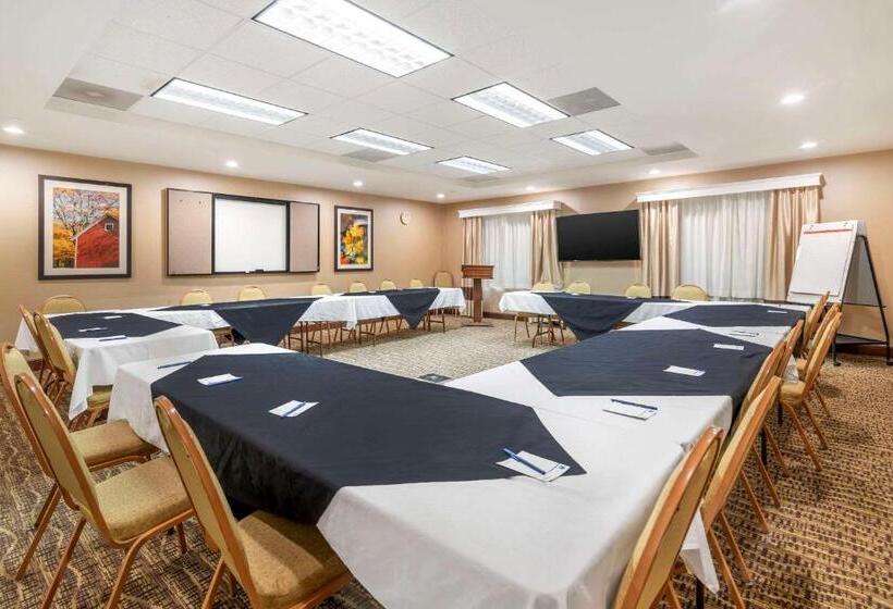 فندق Comfort Inn & Suites Dover Portsmouth