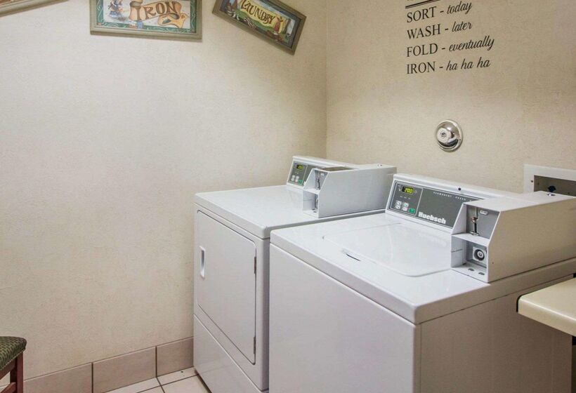 هتل Comfort Inn & Suites Deadwood