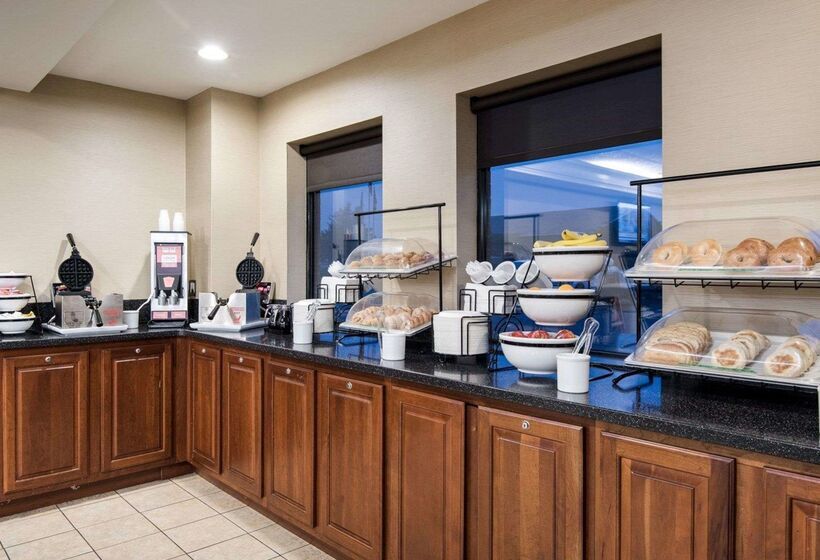 فندق Comfort Inn & Suites Lavale  Cumberland