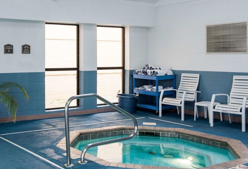 فندق Comfort Inn & Suites Lavale  Cumberland