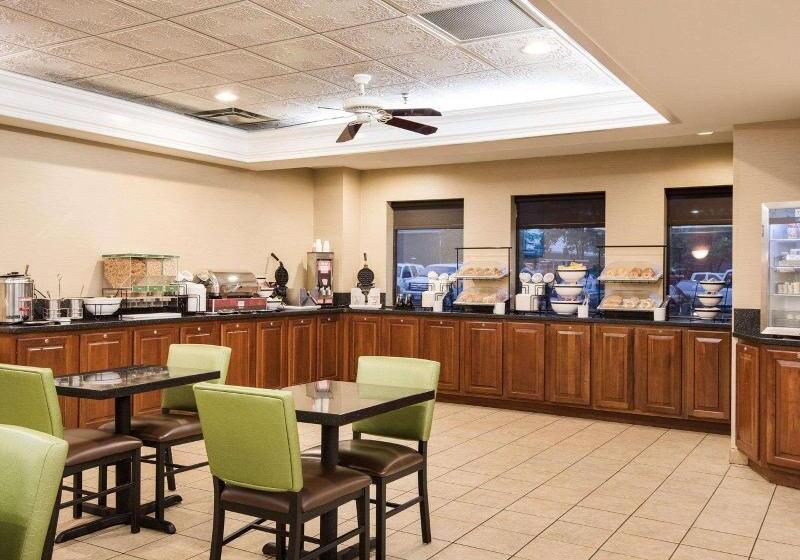 فندق Comfort Inn & Suites Lavale  Cumberland