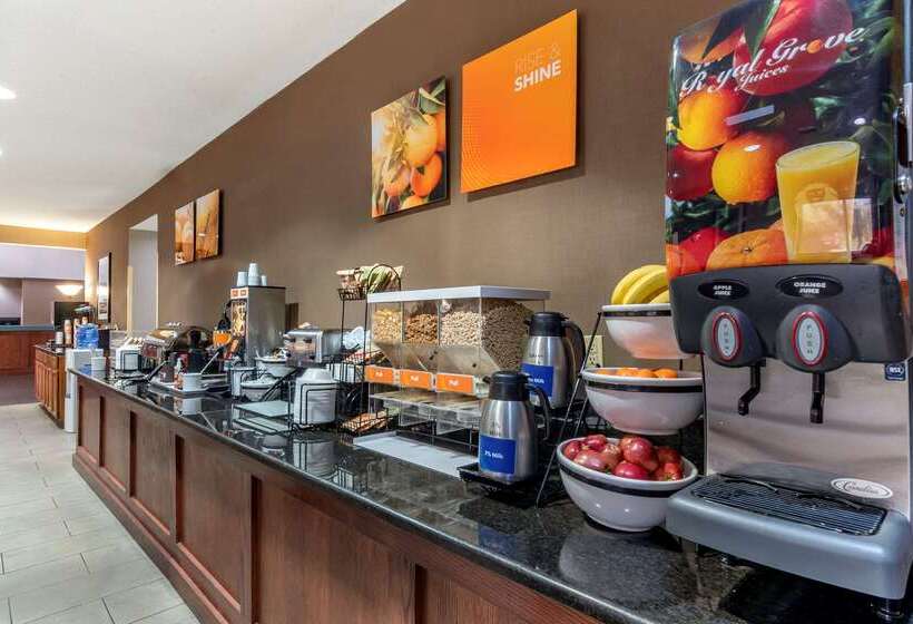 בית מלון כפרי Comfort Inn & Suites Lees Summit  Kansas City