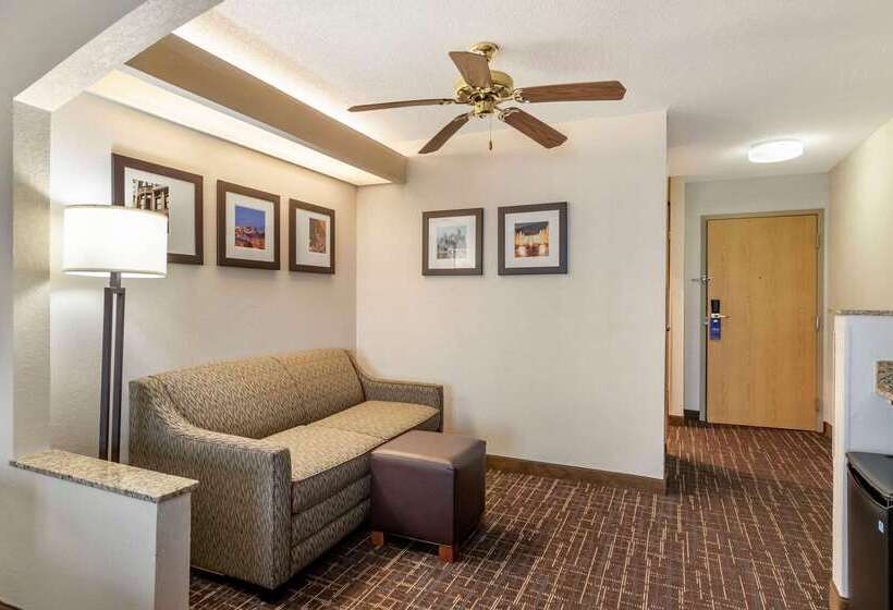 בית מלון כפרי Comfort Inn & Suites Lees Summit  Kansas City