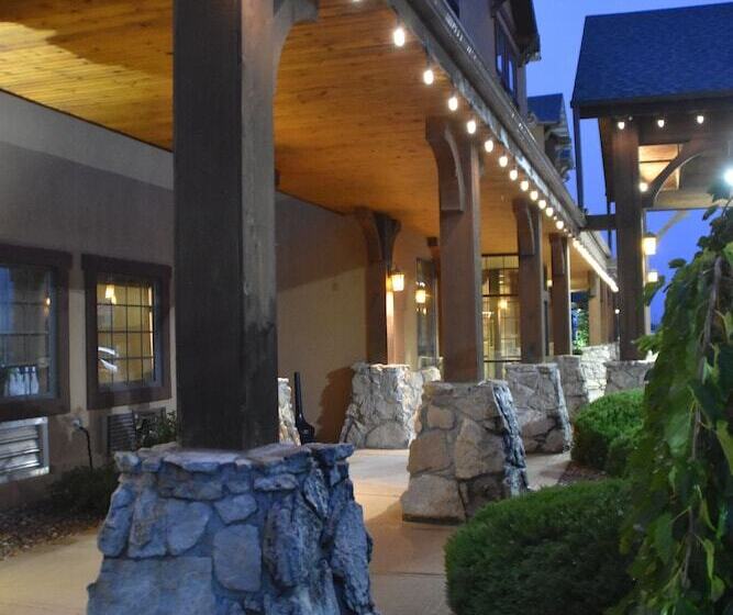 فندق Comfort Inn & Suites Macon