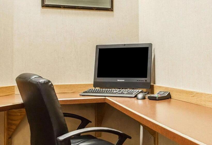 فندق Comfort Inn & Suites Macon