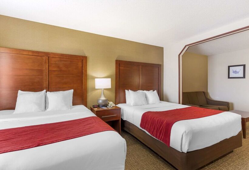 בית מלון כפרי Comfort Inn & Suites
