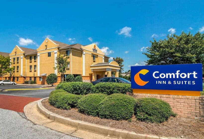 فندق Comfort Inn & Suites Atlanta Smyrna