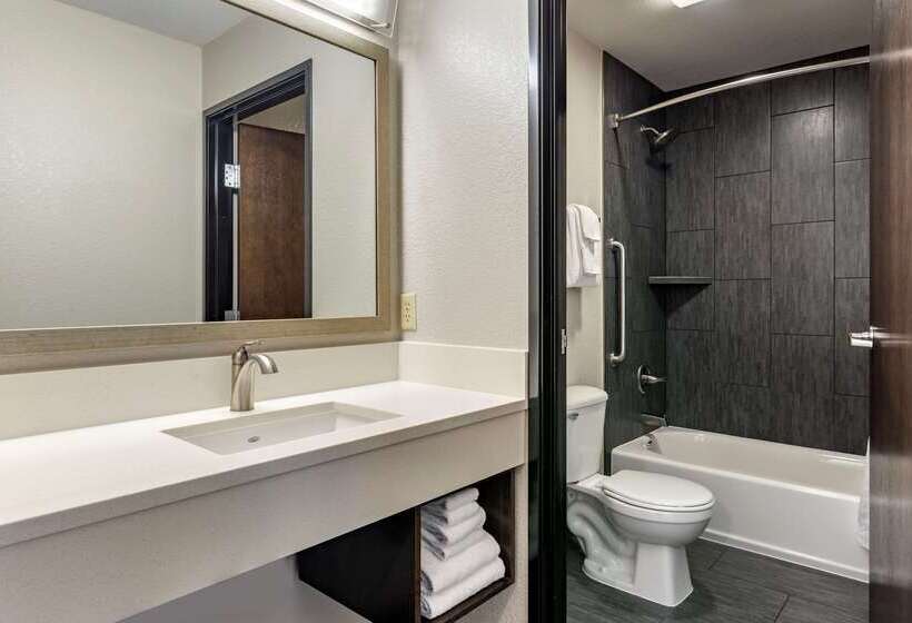 酒店 Comfort Inn & Suites Tualatin  Lake Oswego South
