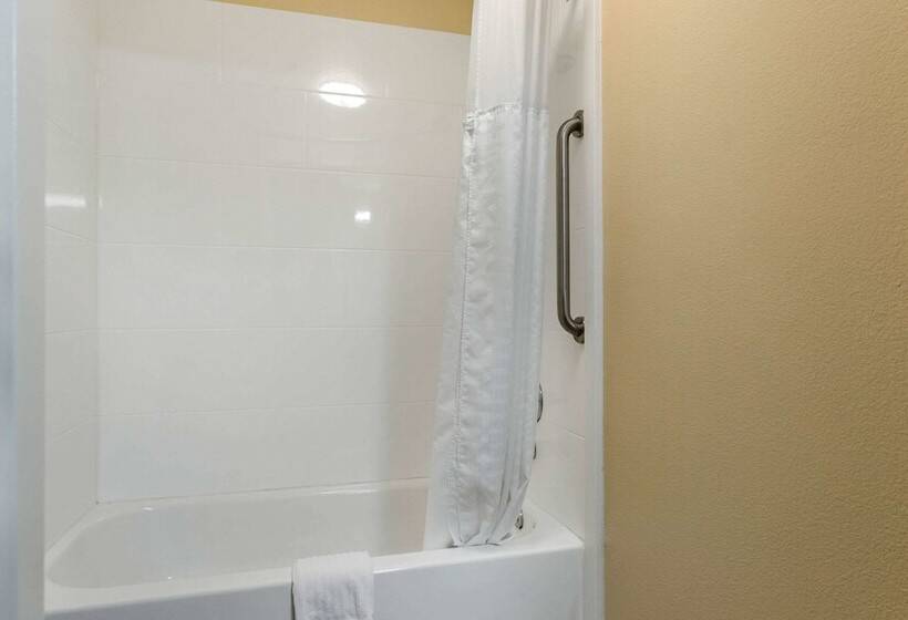 호텔 Comfort Inn Walcott Near Davenport