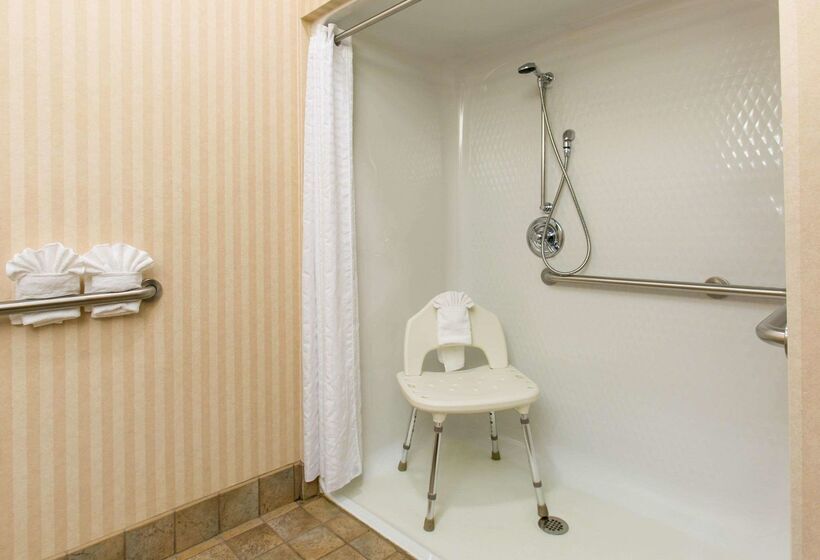 فندق Comfort Inn Warrensburg Station