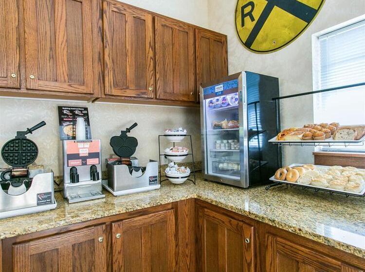 فندق Comfort Inn Warrensburg Station