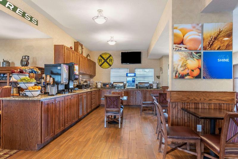 فندق Comfort Inn Warrensburg Station