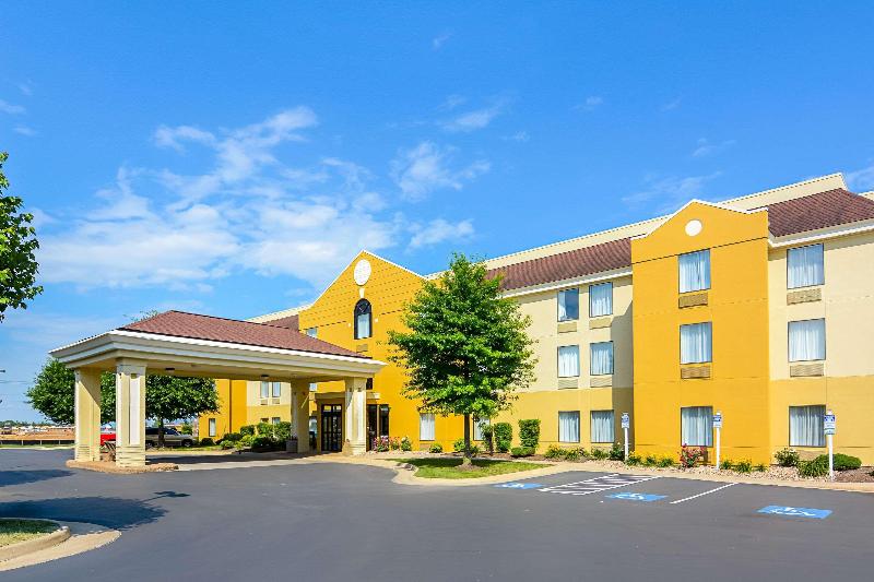 בית מלון כפרי Comfort Inn Woodstock Shenandoah