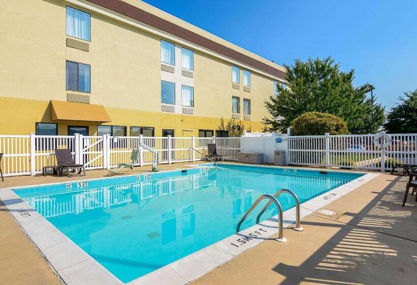 فندق Comfort Inn Woodstock Shenandoah