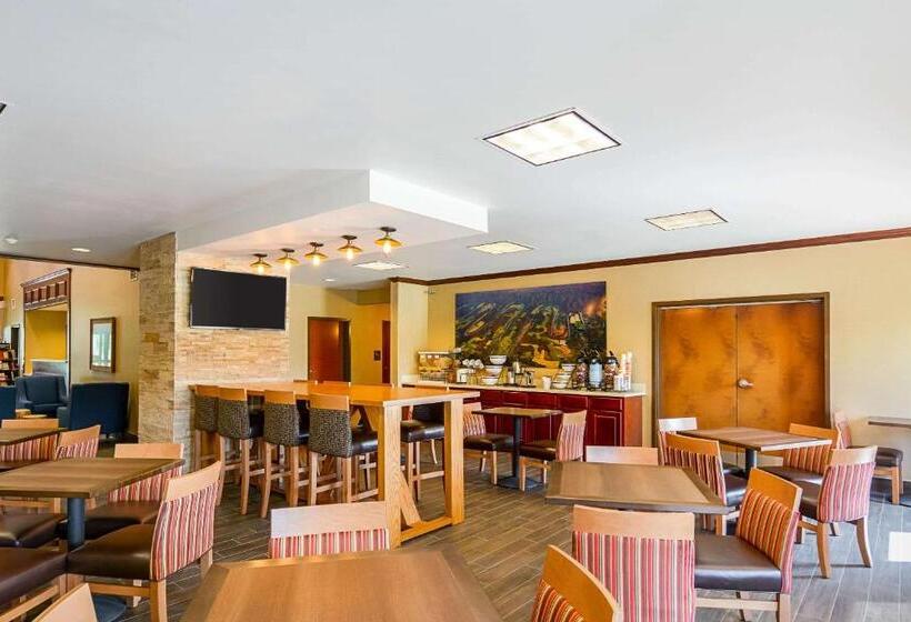 בית מלון כפרי Comfort Inn Woodstock Shenandoah
