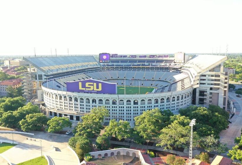 هتل Courtyard Baton Rouge Siegen Lane