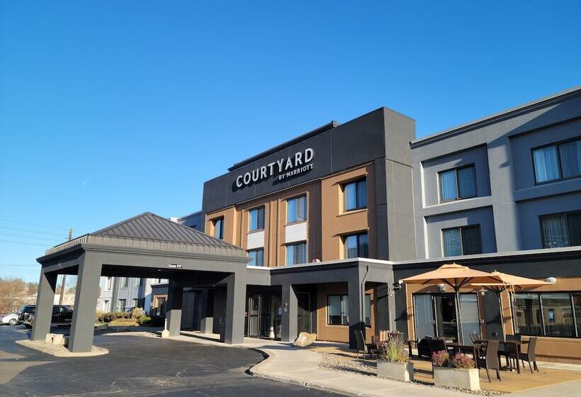 Отель Courtyard Binghamton