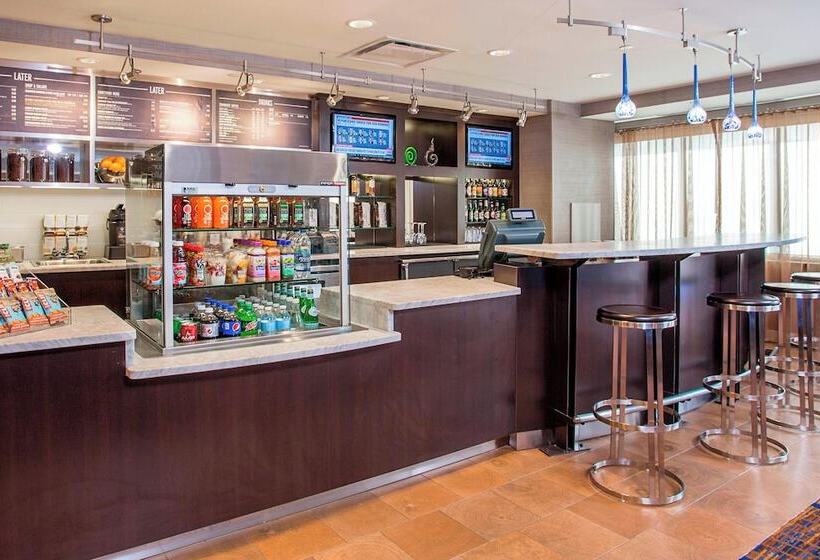 Отель Courtyard Binghamton