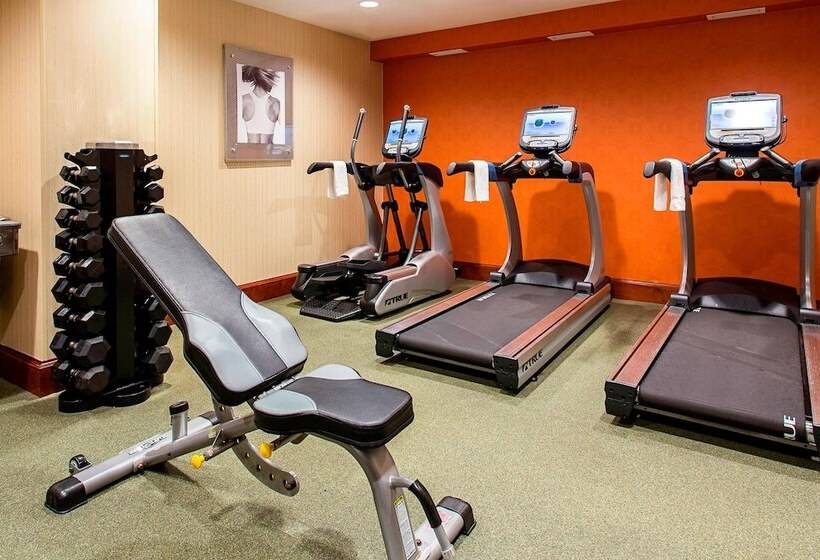 酒店 Courtyard Binghamton