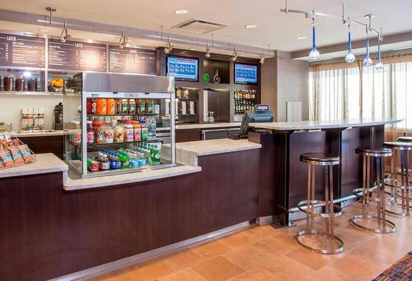 Отель Courtyard Binghamton